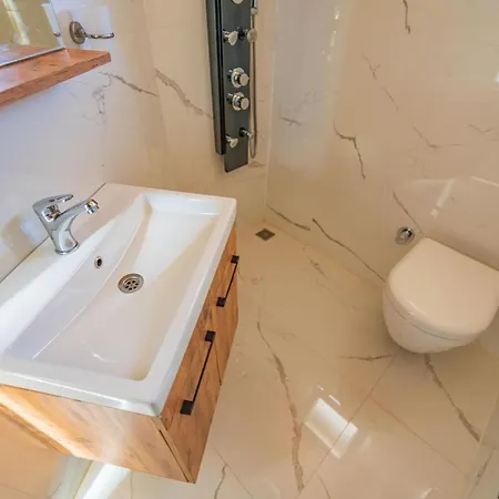 Mert - 1 Bedroom With Jacuzzi In Kalkan Βίλα